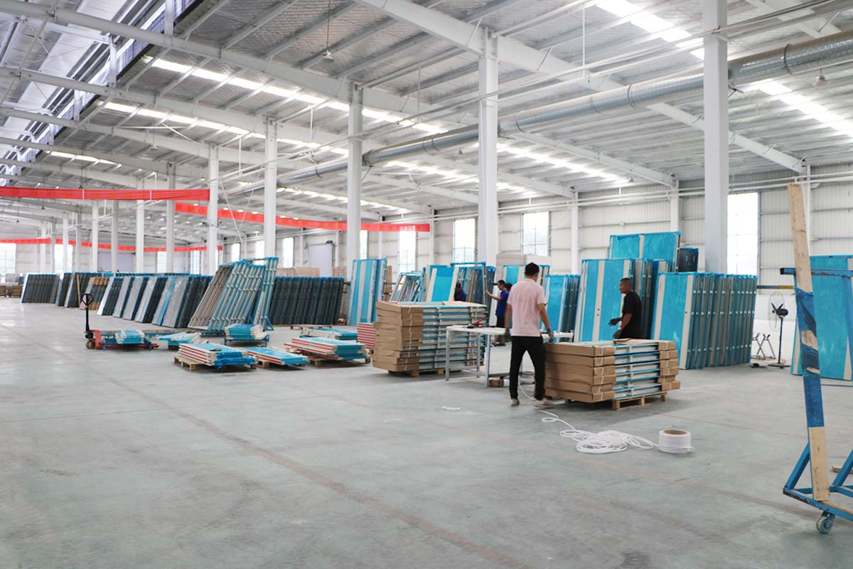 Factory Tour05