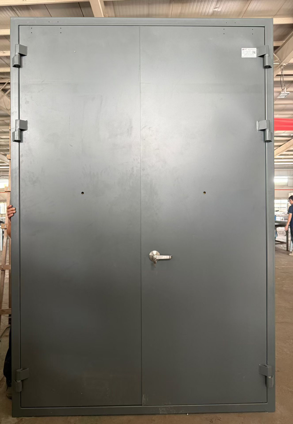 Commercial-Bulletproof-Doors-&-Windows2