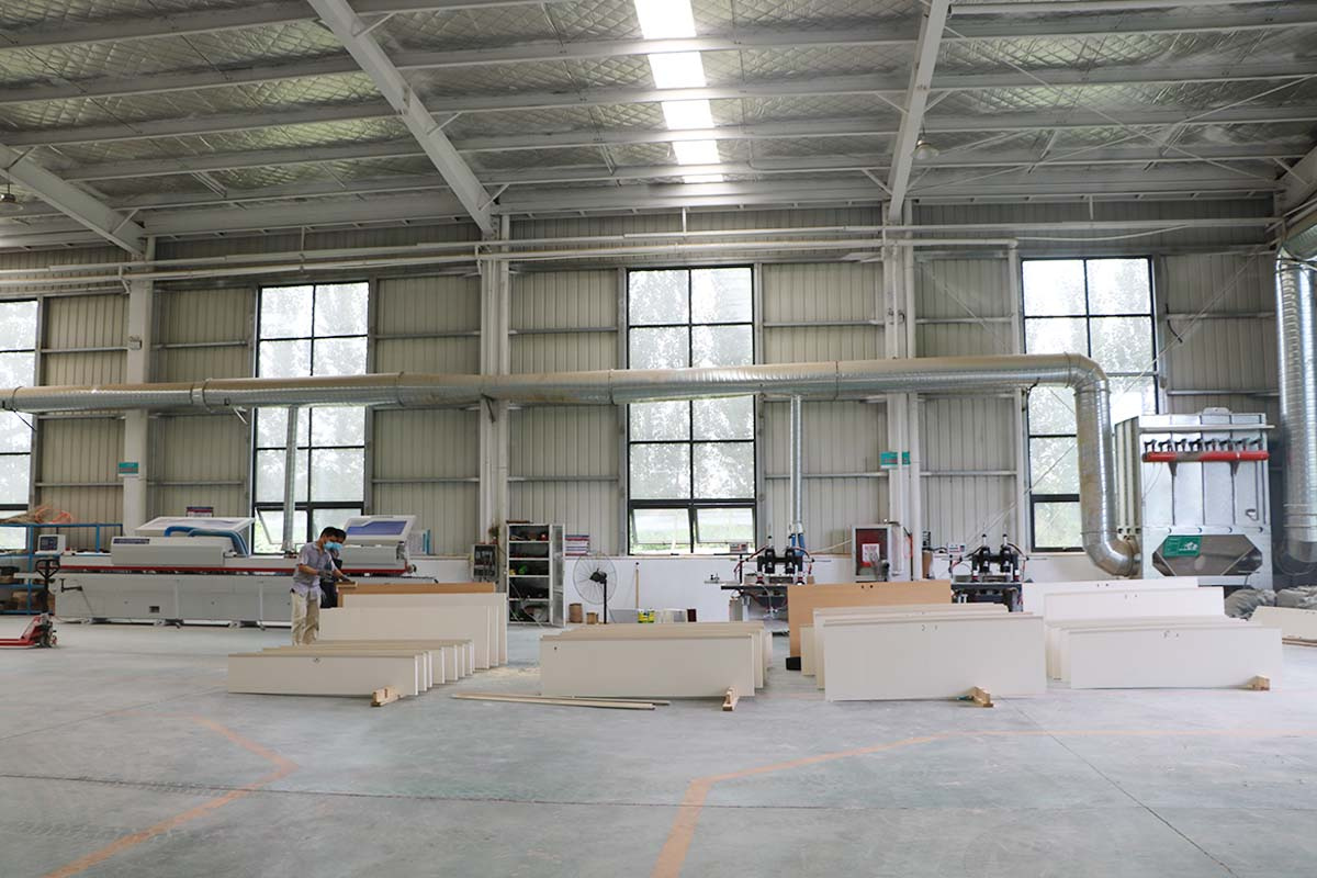 Factory Tour09