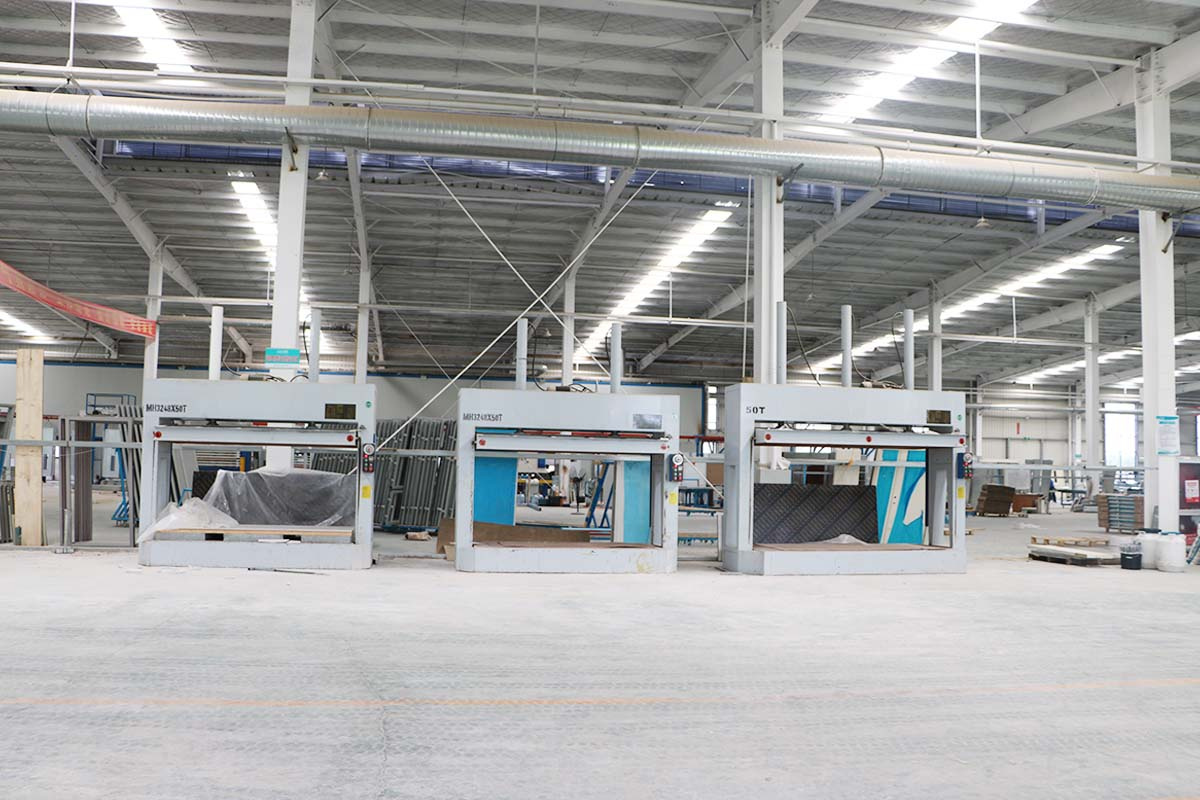 Factory Tour06
